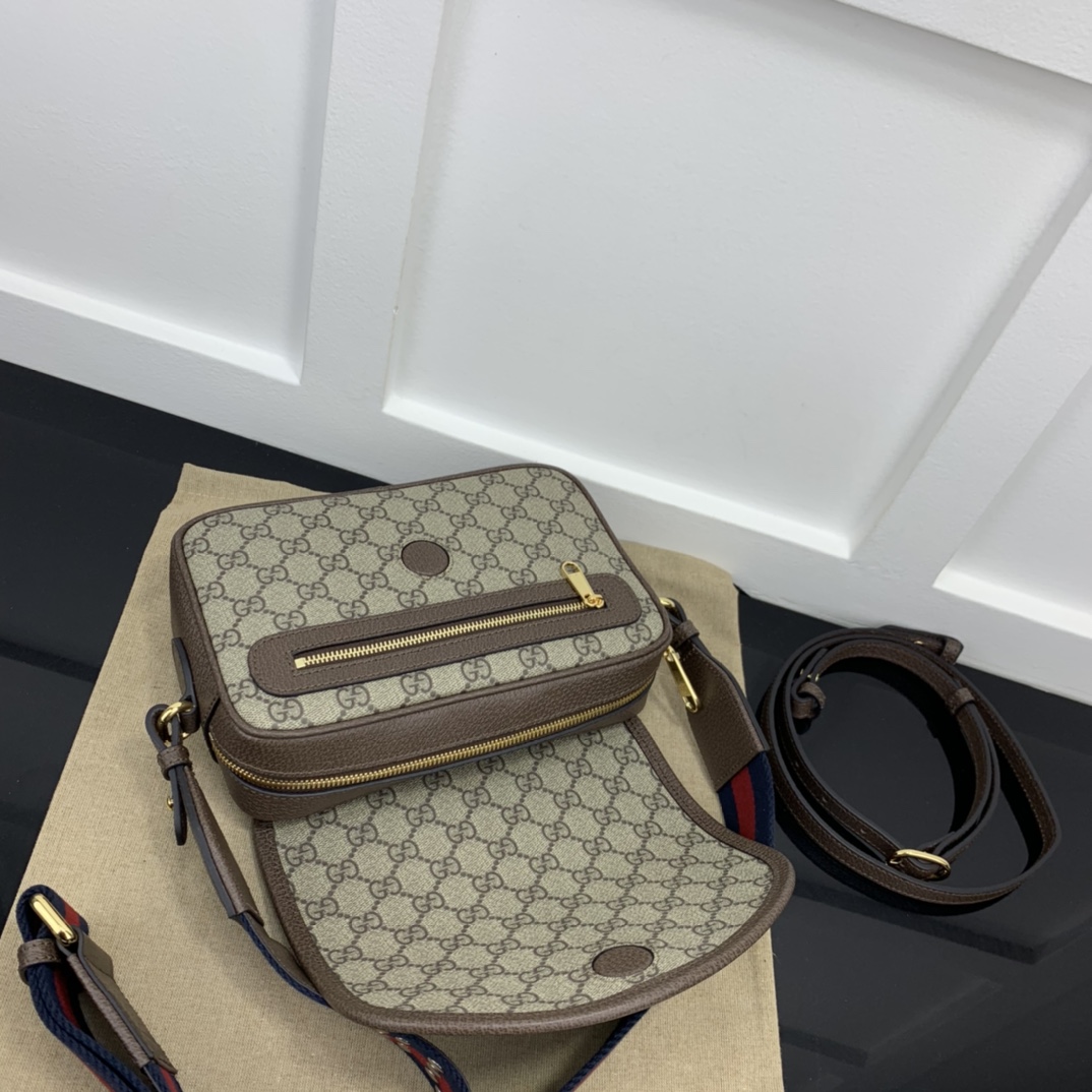 Gucci Satchel Bags